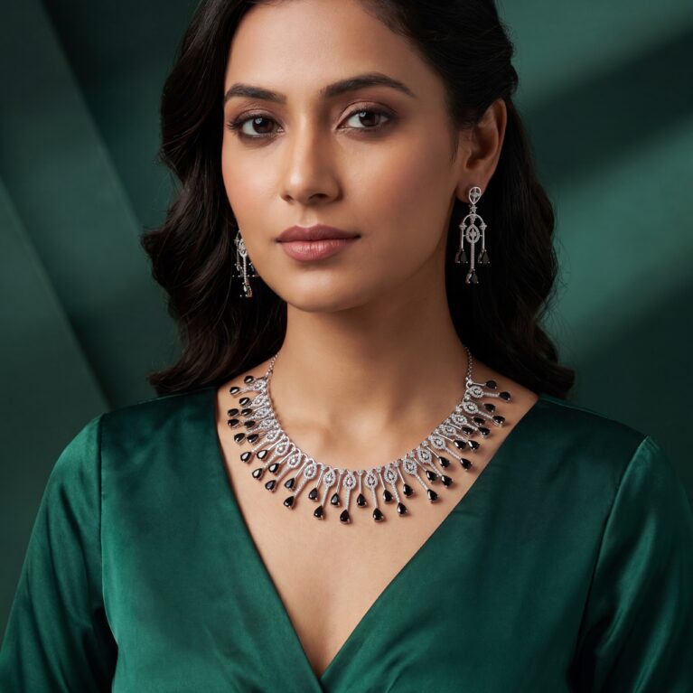 Black Stone Teardrop necklace set